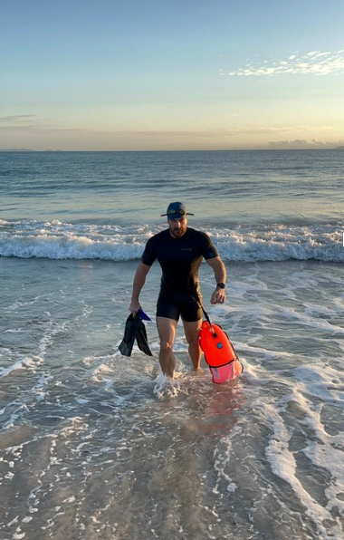 Lincoln Almeida na praia